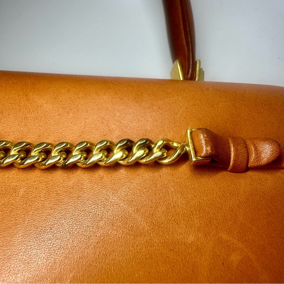 1950’s LOEWE Small Structured Soft Leather Authentic Vintage Handbag - Picture 13 of 16